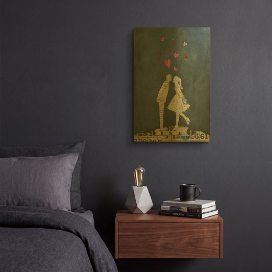 'Cute Couple I' By Courtney Prahl Gold Metal Wall Art