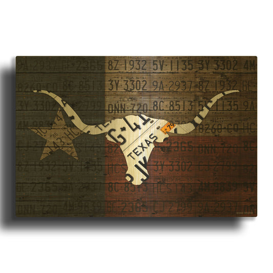 'Longhorn Art With Flag' By Design Turnpike Gold Metal Wall Art