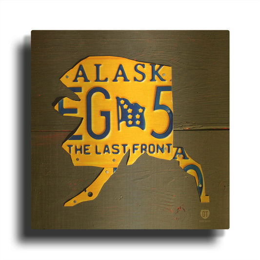 'Alaska' By Design Turnpike Gold Metal Wall Art
