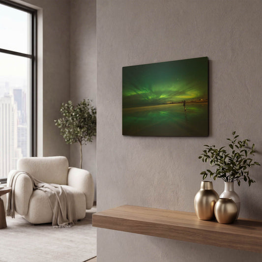 'Amazing View On The Northern Lights' By LUXE Gold Metal Wall Art