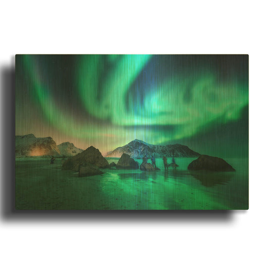 'Green Aurora Borealis And People' By LUXE Gold Metal Wall Art