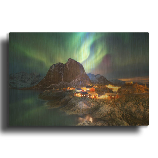 'Northern Lights In The Lofoten Islands Norway 9' By LUXE Gold Metal Wall Art