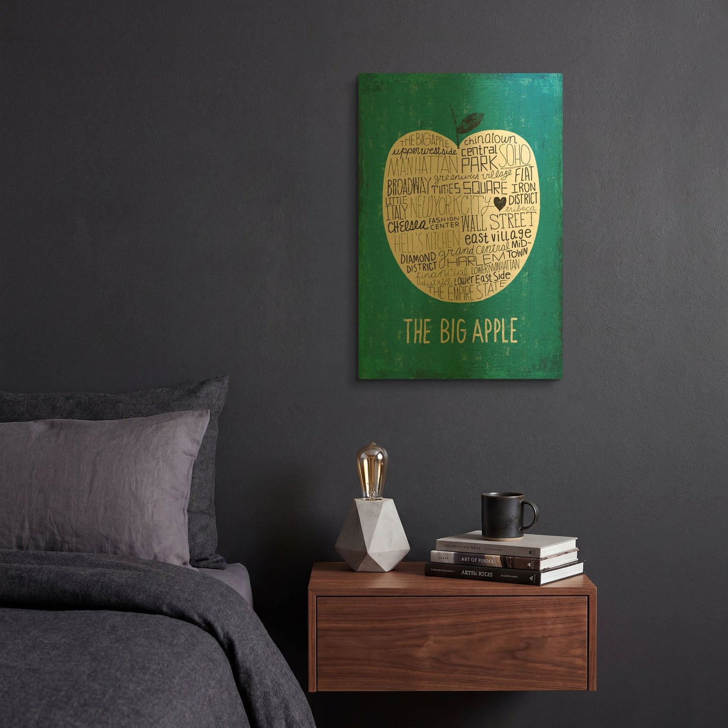 'Iconic NYC I' By Michael Mullan Gold Metal Wall Art