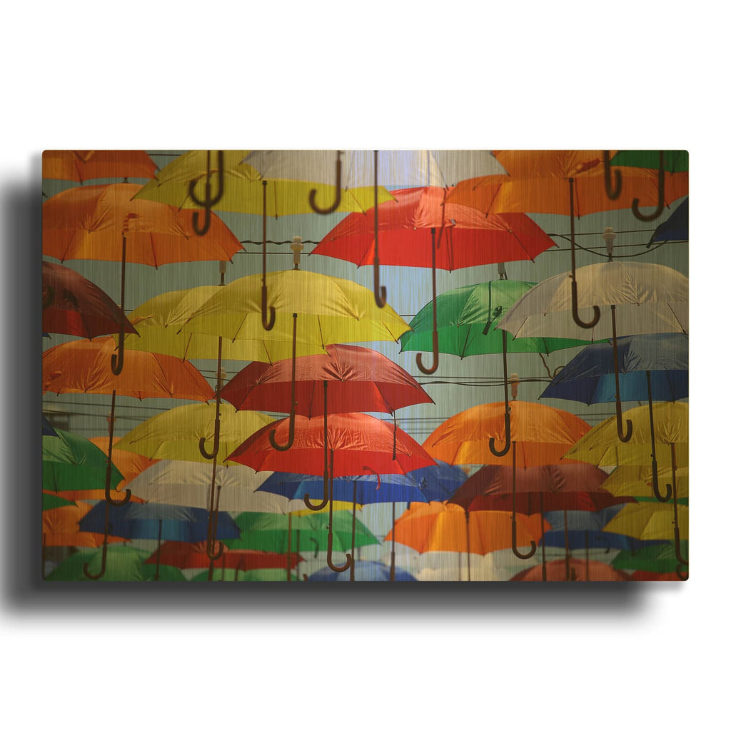 'Raining Umbrellas' By Luxe Gold Metal Wall Art