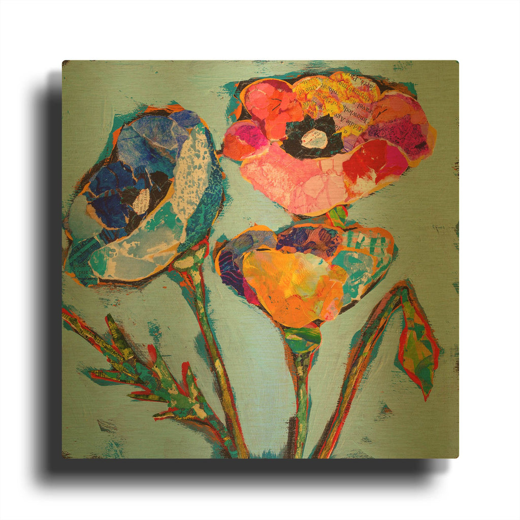 'Poppy 7' By St. Hilaire Elizabeth Gold Metal Wall Art
