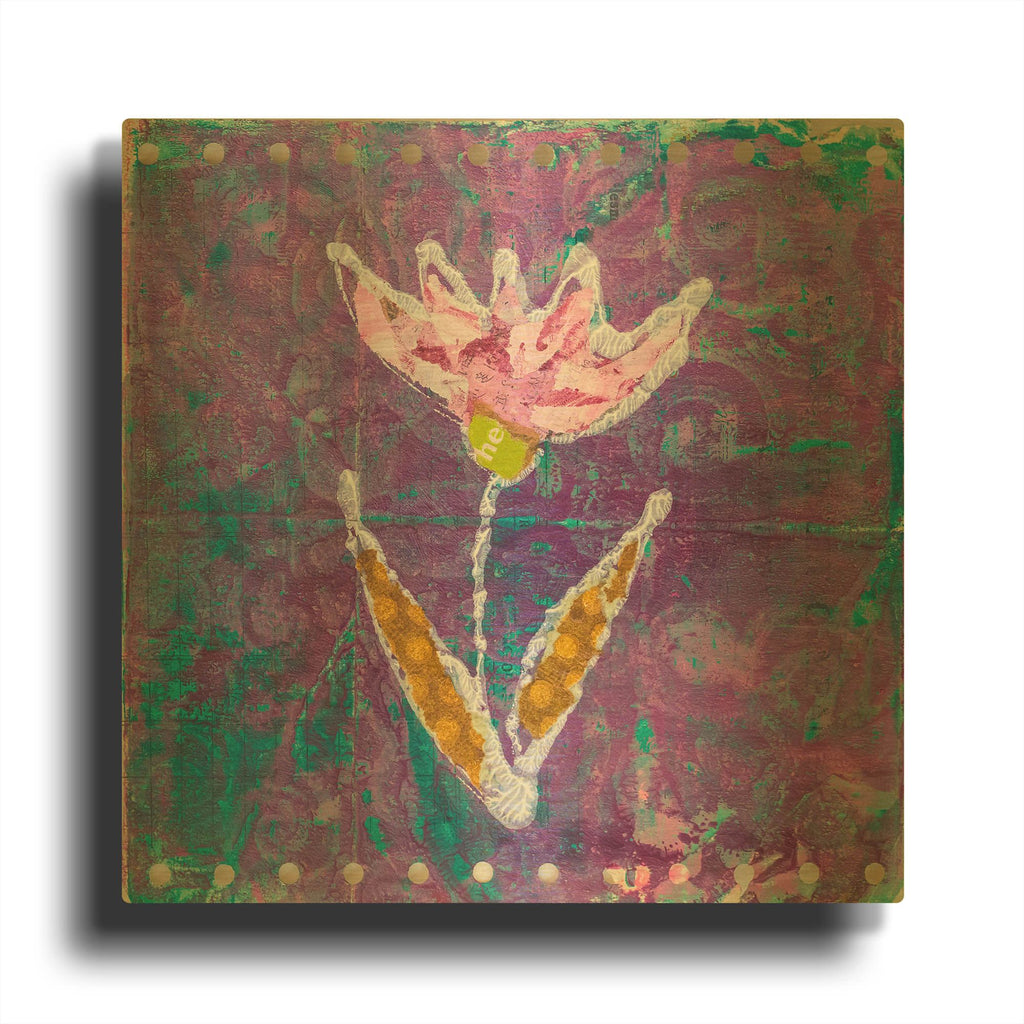 'Violet Tulip' By St. Hilaire Elizabeth Gold Metal Wall Art
