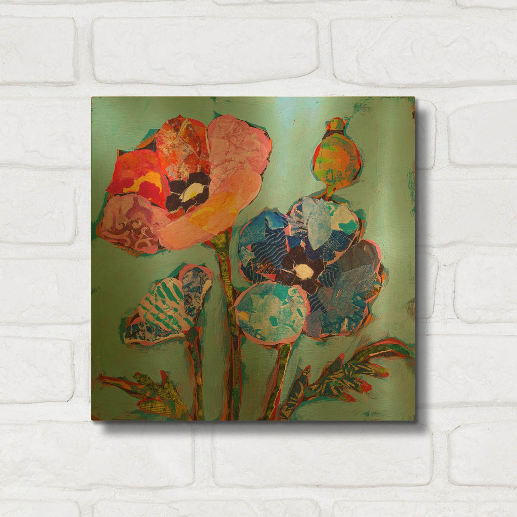 'Poppy 8' By St. Hilaire Elizabeth Gold Metal Wall Art