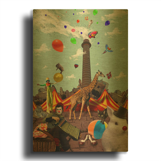 'Circus' By Elo Marc Gold Metal Wall Art