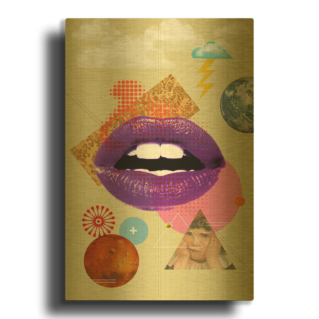 'Retro Kiss' By Elo Marc Gold Metal Wall Art