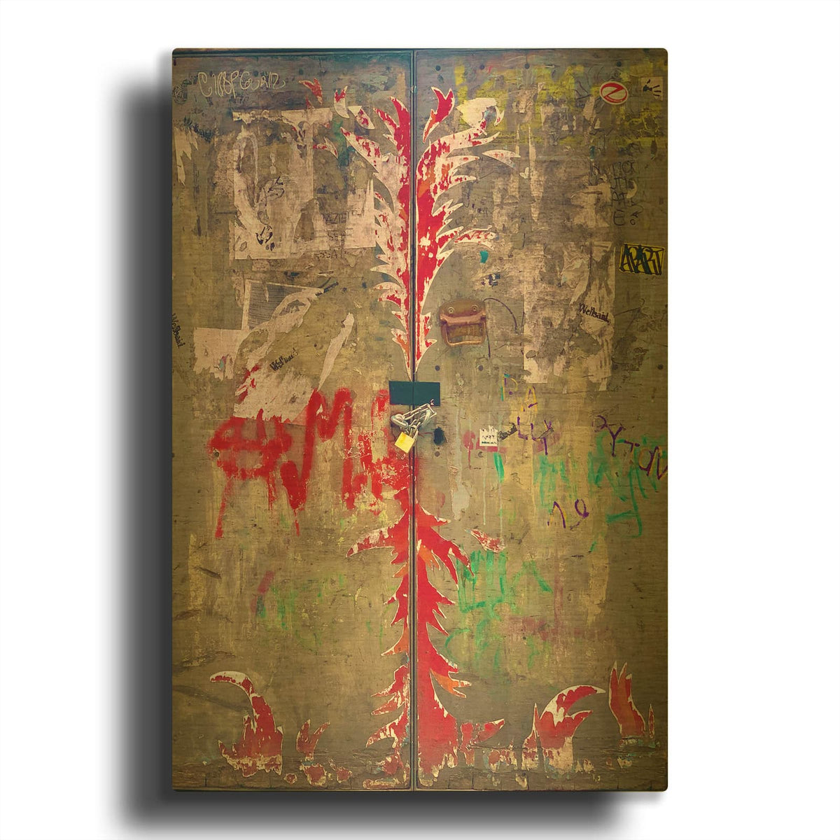 'Bus Poster Remnant Siena 22' By IMB Gold Metal Wall Art