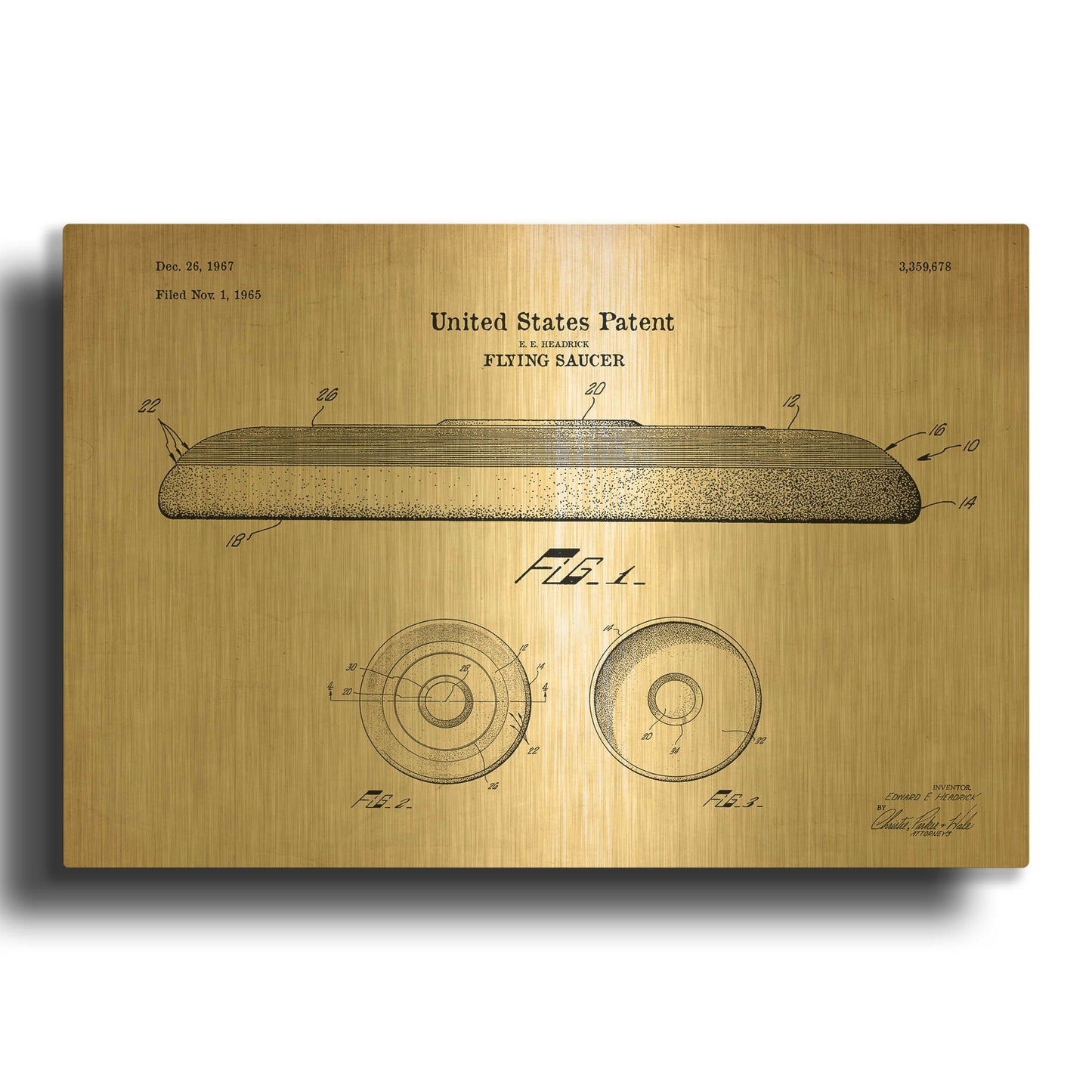 'Flying Disc Blueprint Patent Parchment' By LUXE Gold Metal Wall Art