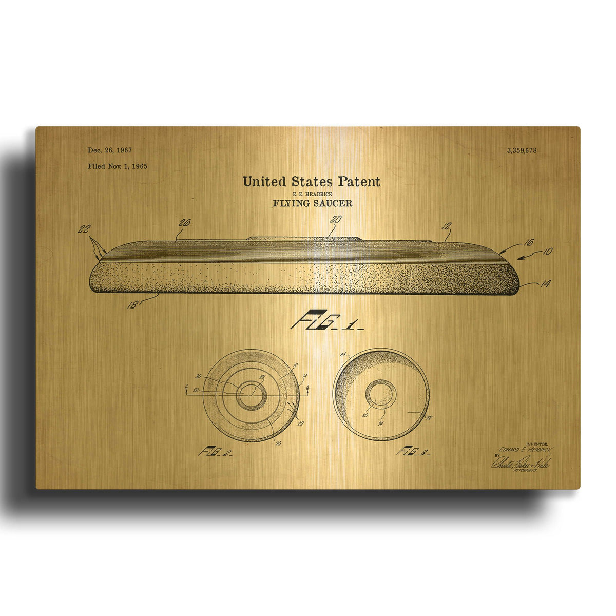 'Flying Disc Blueprint Patent Parchment' By LUXE Gold Metal Wall Art