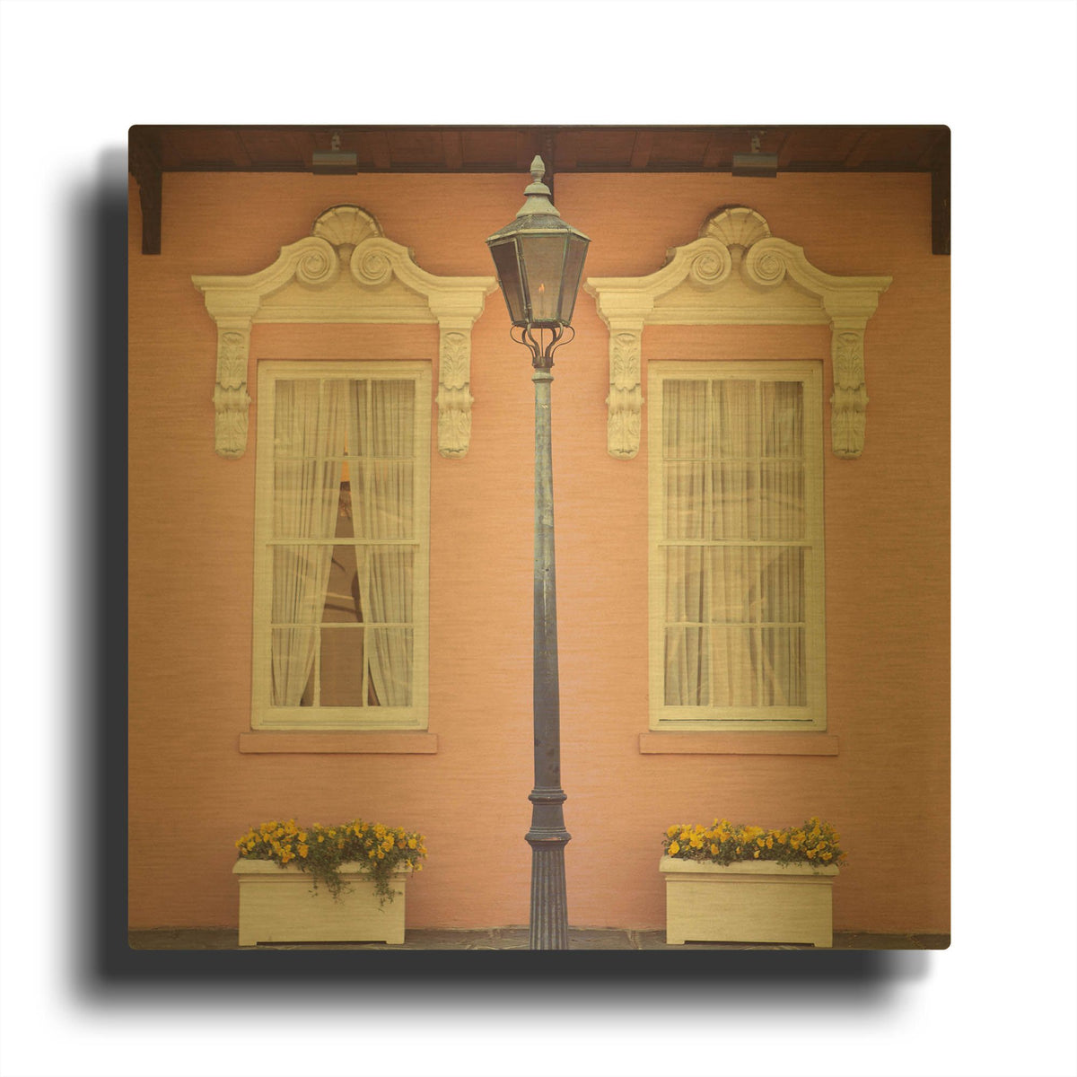 'S1192D - Southern Charm' By Irene Suchocki Gold Metal Wall Art