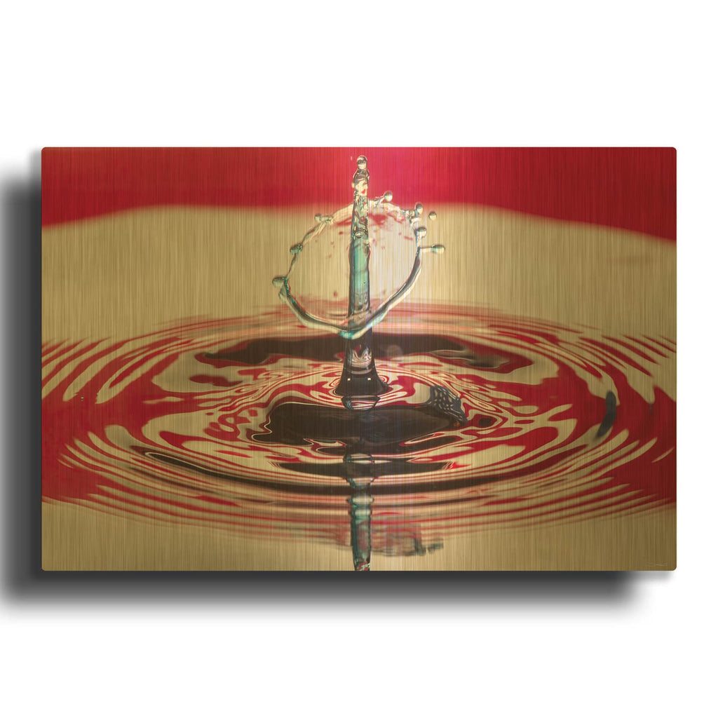 'Drop Splash 31' By Gordon Semmens Gold Metal Wall Art