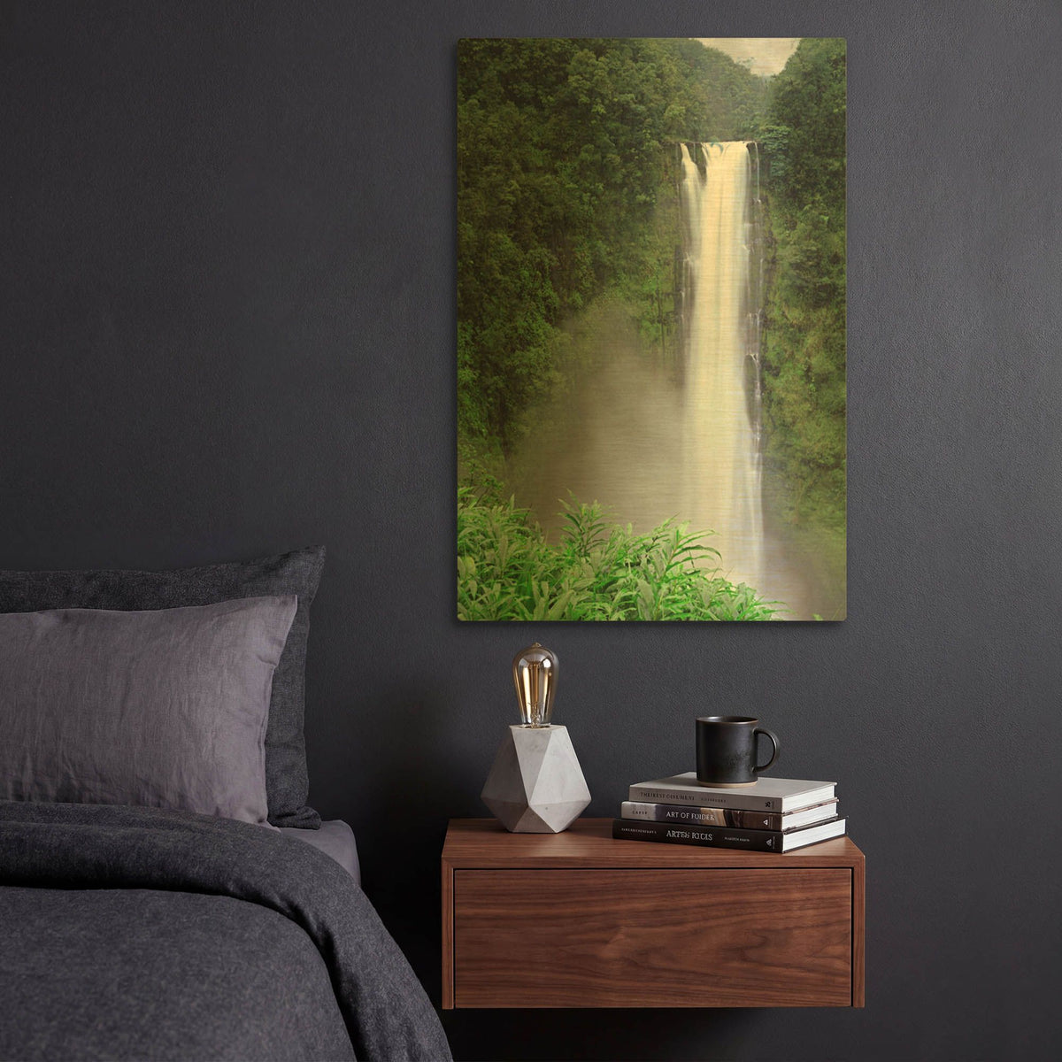 'Hawaii Akaka Vertical' By Mike Jones Gold Metal Wall Art